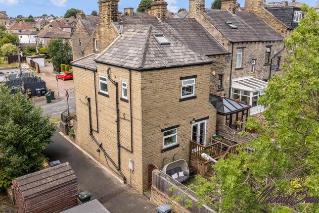 2, Farfield Road, Bradford photo 2