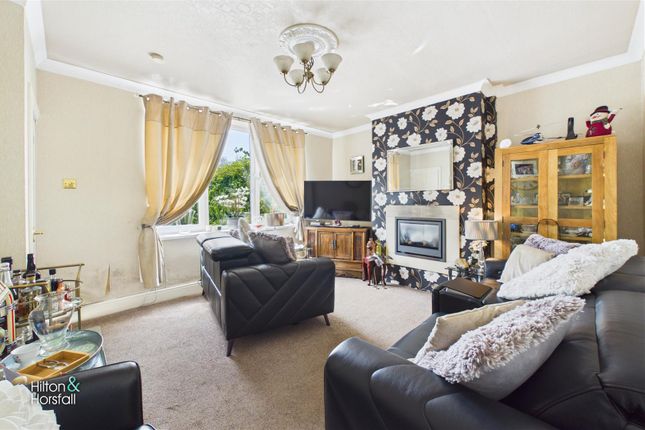 3, Romney Avenue, Barrowford photo 2