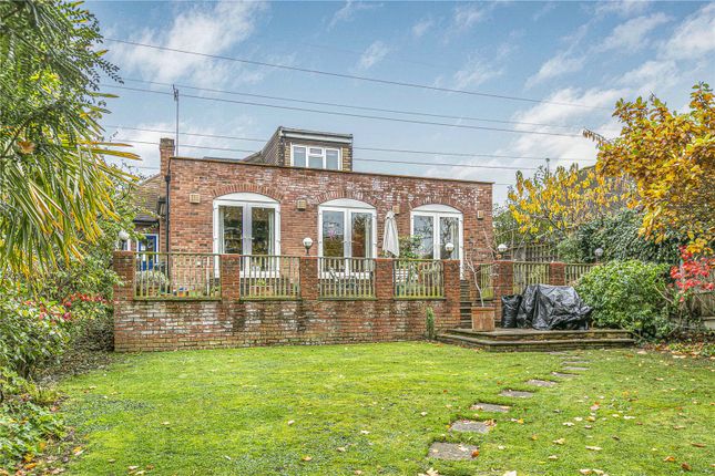 richfield-road-bushey-hertfordshire-wd23-4-bedroom-bungalow-for-sale