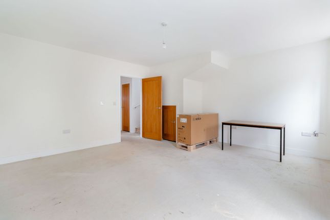 Plot 3 Silverwood Place, Uckfield photo 4