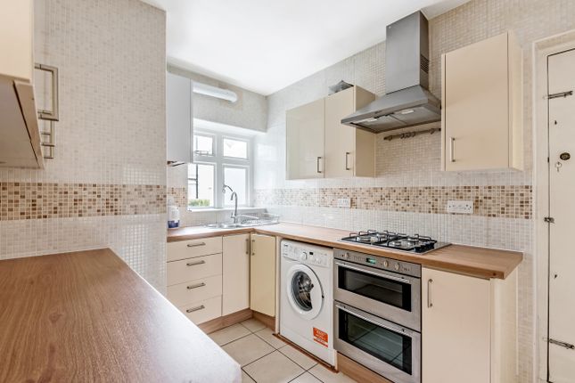 71, Elm Park Court, Pinner photo 3