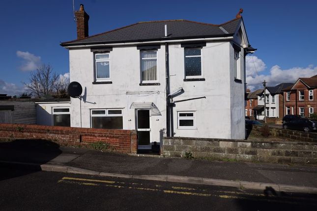 Detached house to rent in Abbott Road, Winton, Bournemouth BH9