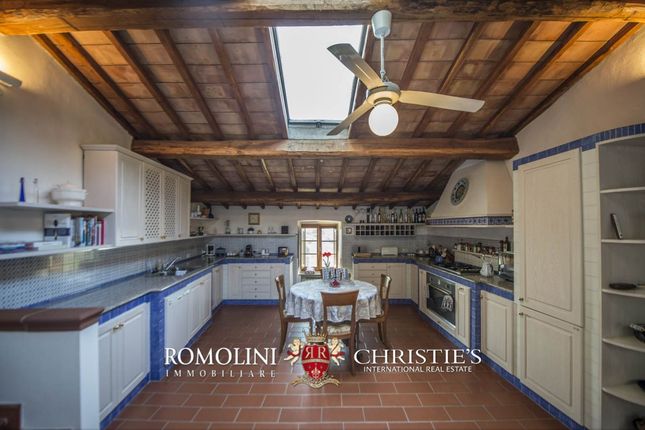 Property for sale in Gaiole In Chianti, Tuscany, Italy