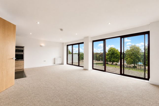 30  Flat 12, West Hill Road, Luton photo 4