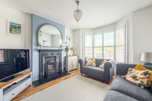 69, Wingrave Road, Tring photo 2