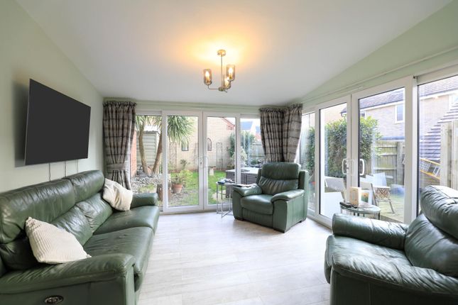 22, Rockingham Way, Kettering photo 4