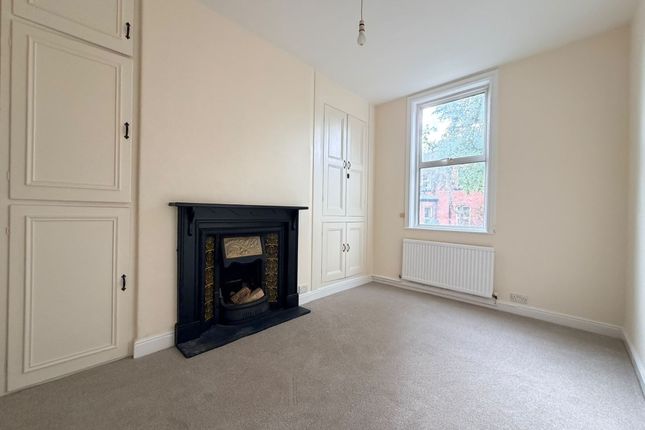 9 Alexandra Park, Scarborough photo 3