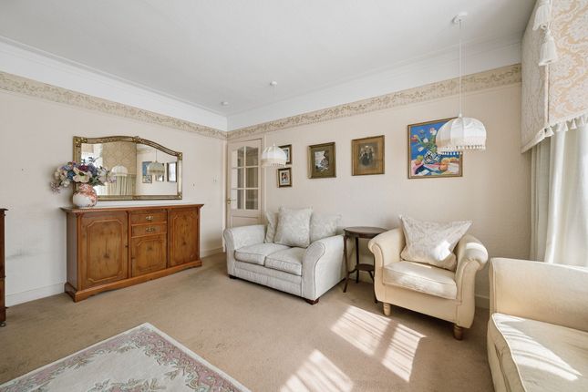 85, Grenville Drive, Cambuslang, Glasgow photo 3