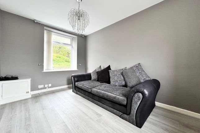 2 Woodland Street, Mountain Ash photo 4