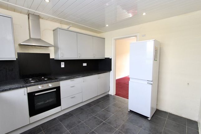 2E High Street, Johnstone photo 4
