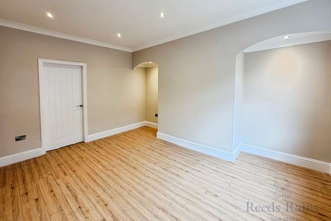 17, Henley Gardens, Durham photo 2