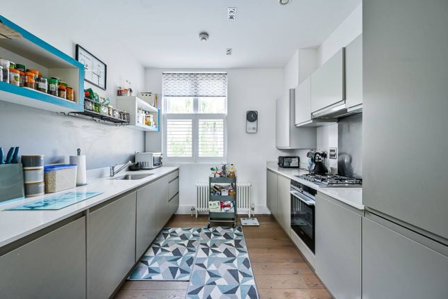 Thumbnail Flat for sale in Wellesley Road, Woolwich Common, London