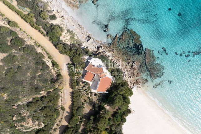 Villa for sale in Tuerredda, Teulada, Sardegna