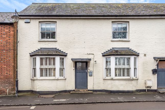 Thumbnail Terraced house to rent in Bicester Road, Long Crendon, Buckinghamshire