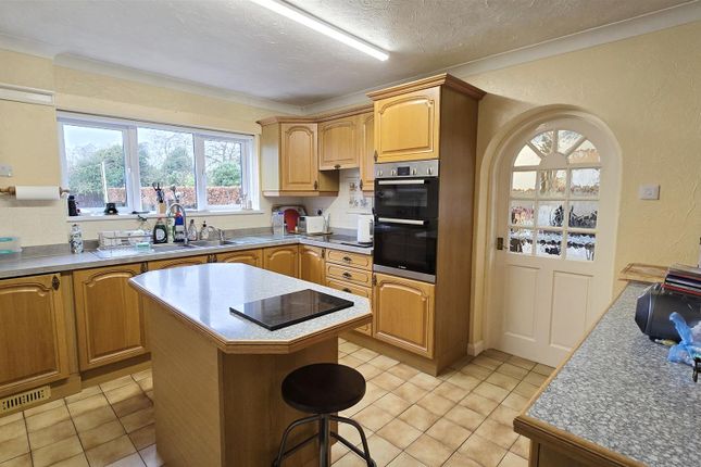 10, London Road, Long Sutton Spalding photo 2
