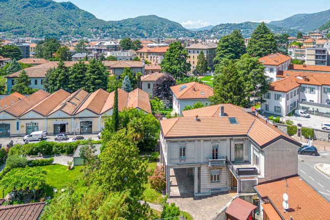 Detached house for sale in 22100 Como, Province Of Como, Italy