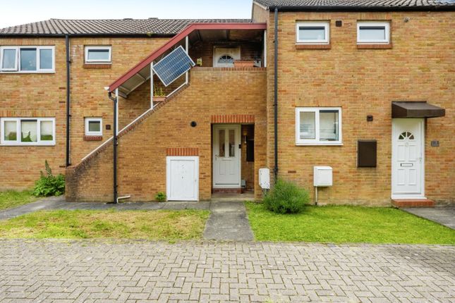 Thumbnail Flat for sale in Leven Walk, Bedford, Bedfordshire