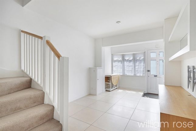 76, Oak Hill, Woodford Green photo 4