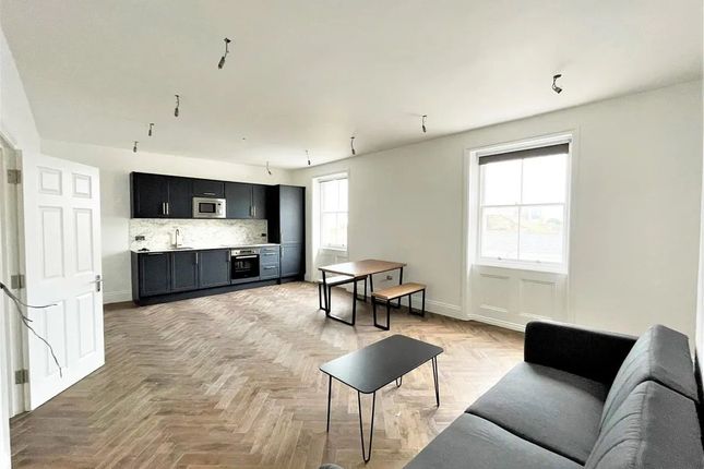 Thumbnail Flat to rent in St. Stephens Avenue, London