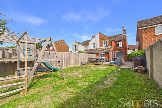66 Curtis Road, Ashford photo 4