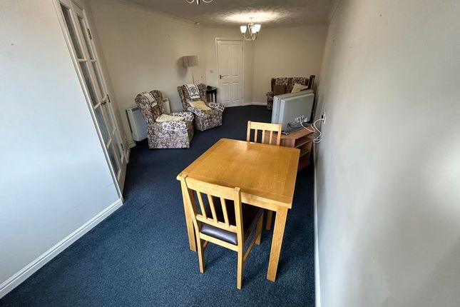 Apt 25 Cwrt Bryn Coed, Coed Pella Road, Colwyn Bay photo 4