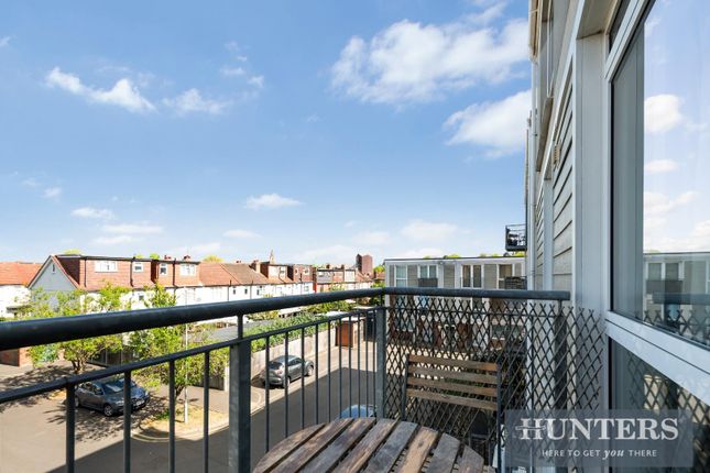 11, Brownell Place, Hanwell photo 4