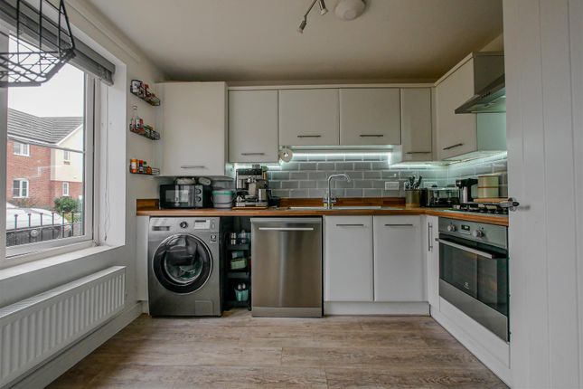1, Queen Gardens, Harwell photo 4