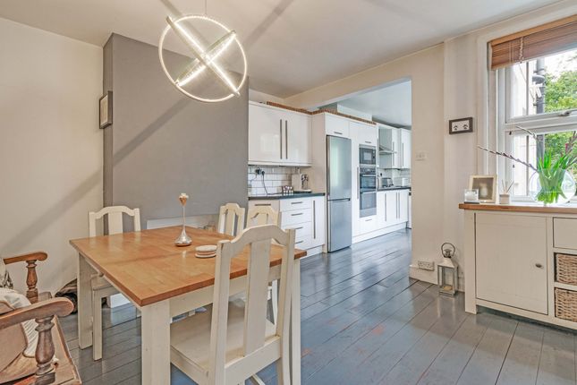 24 Napier Road, Tunbridge Wells photo 4