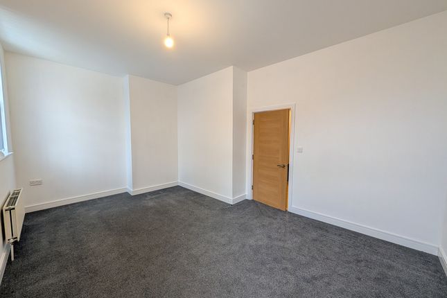 Montpellier Crescent, New Brighton photo 5