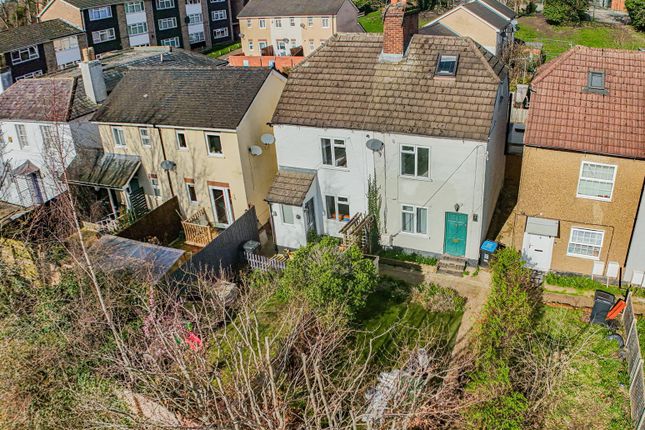 45, Queensway, Hemel Hempstead photo 2