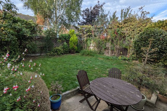 8, Wordsworth Gardens, Aylesham photo 4