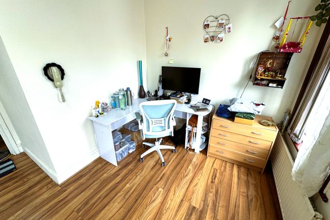 FLAT 6, Northbrook Road, Ilford photo 4