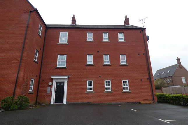 Thumbnail Flat for sale in Salford Way, Church Gresley, Swadlincote