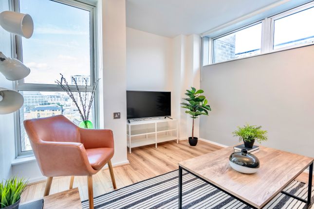 Flat to rent in East Tucker Street, Bristol