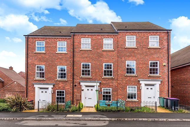 3-bed house on 49, Elmwood Road, Telford, £220,000