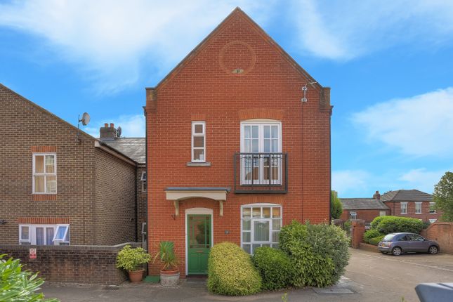 Thumbnail Detached house to rent in Milliners Court, Lattimore Road, St Albans, Herts