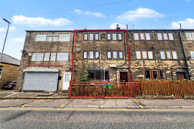 3-bed house on 57, Smithy Bridge Road, Greater Manchester, £90,000