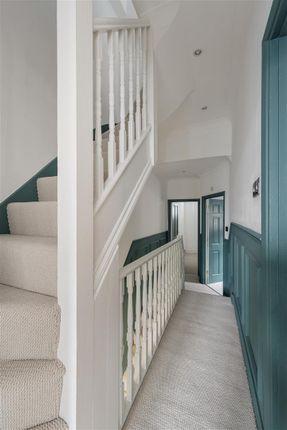 Dyers Hall E11