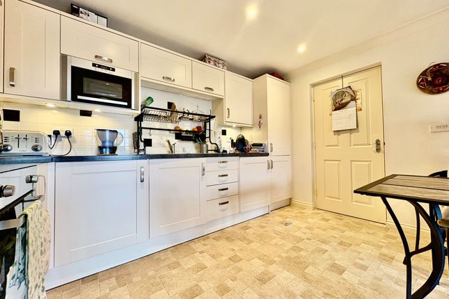 31 Clarence Lodge, Taverners Way, HODDESDON photo 4