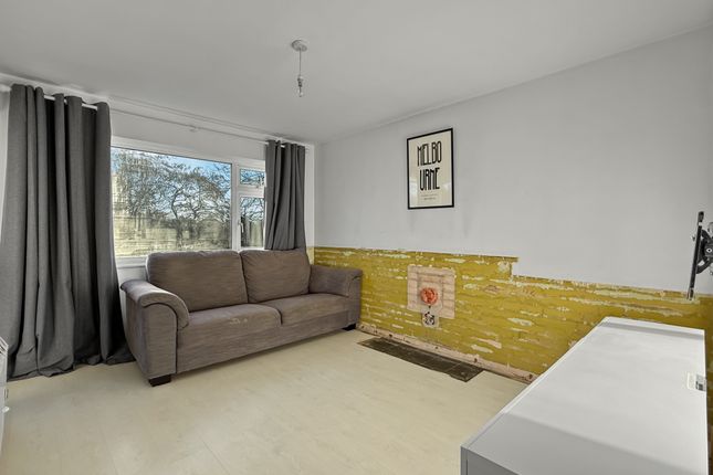 Thurlton Court, Coles Road, Milton photo 2