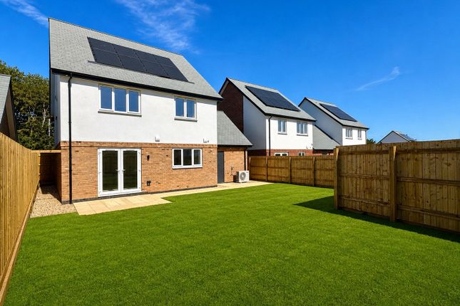 3 Buckleigh Mews,, Buckleigh Road, Bideford photo 3