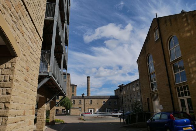 Flat to rent in Apartment, 1535 The Melting Point, 3 Commercial Street, Huddersfield