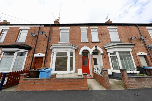 Thumbnail Property for sale in Thoresby Street, Hull