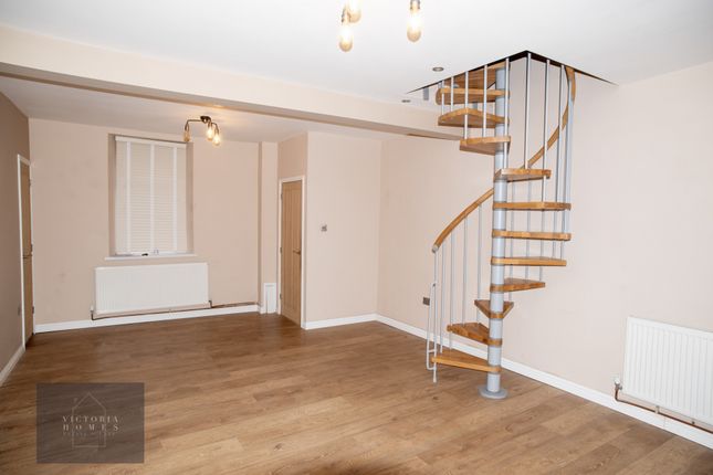 9, Stewart Street, Ebbw photo 4