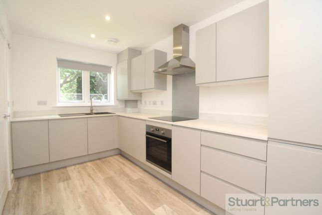 32, Knapweed Place, Burgess Hill photo 4