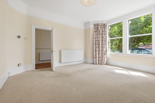 45, Empress Avenue, Wanstead photo 4