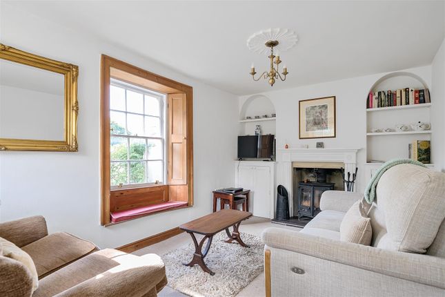 The Glen, Devizes Road, Box photo 3