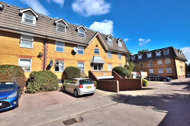 26, Millstream Close, Southgate photo 2