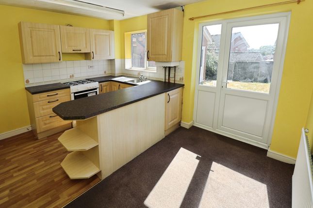 10, Poppy Drive, Rugby photo 2