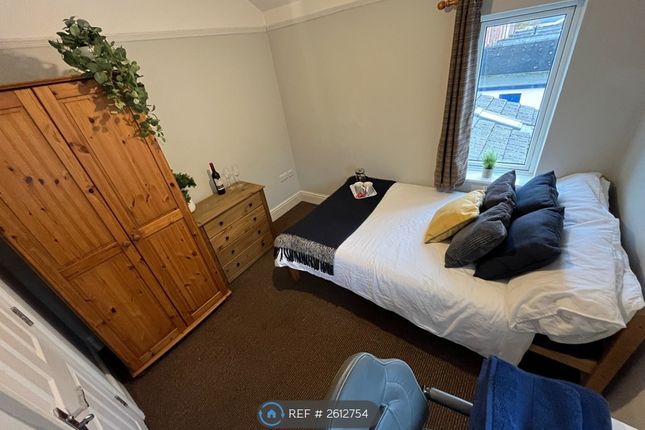 Room 3 Available Now